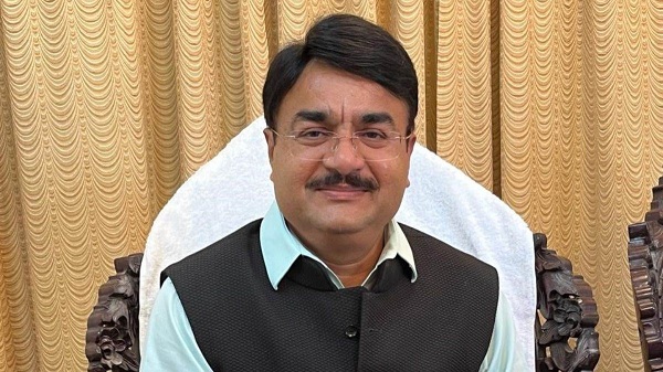 राज्य मंत्री नरेन्द्र शिवाजी पटेल (फाइल फोटो) राज्य मंत्री नरेन्द्र शिवाजी पटेल (फाइल फोटो)