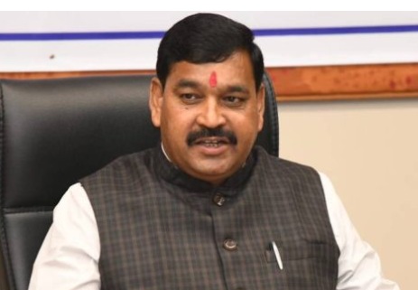 शिक्षा मंत्री डॉ कुबेर डिंडोर शिक्षा मंत्री डॉ कुबेर डिंडोर