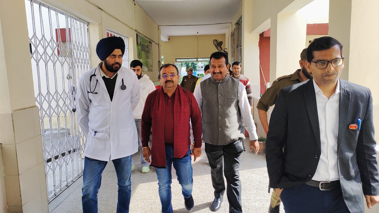 विधायक ने जी.बी. पंत अस्पताल का निरीक्षण किया, बेहतर स्वास्थ्य सुविधाओं पर जोर दिया विधायक ने जी.बी. पंत अस्पताल का निरीक्षण किया, बेहतर स्वास्थ्य सुविधाओं पर जोर दिया