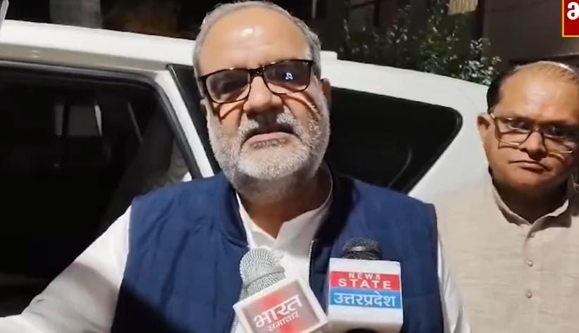 मुरादाबाद में पत्रकारों से वार्ता करते भाजपा प्रदेश अध्यक्ष चौधरी भूपेंद्र सिंह मुरादाबाद में पत्रकारों से वार्ता करते भाजपा प्रदेश अध्यक्ष चौधरी भूपेंद्र सिंह