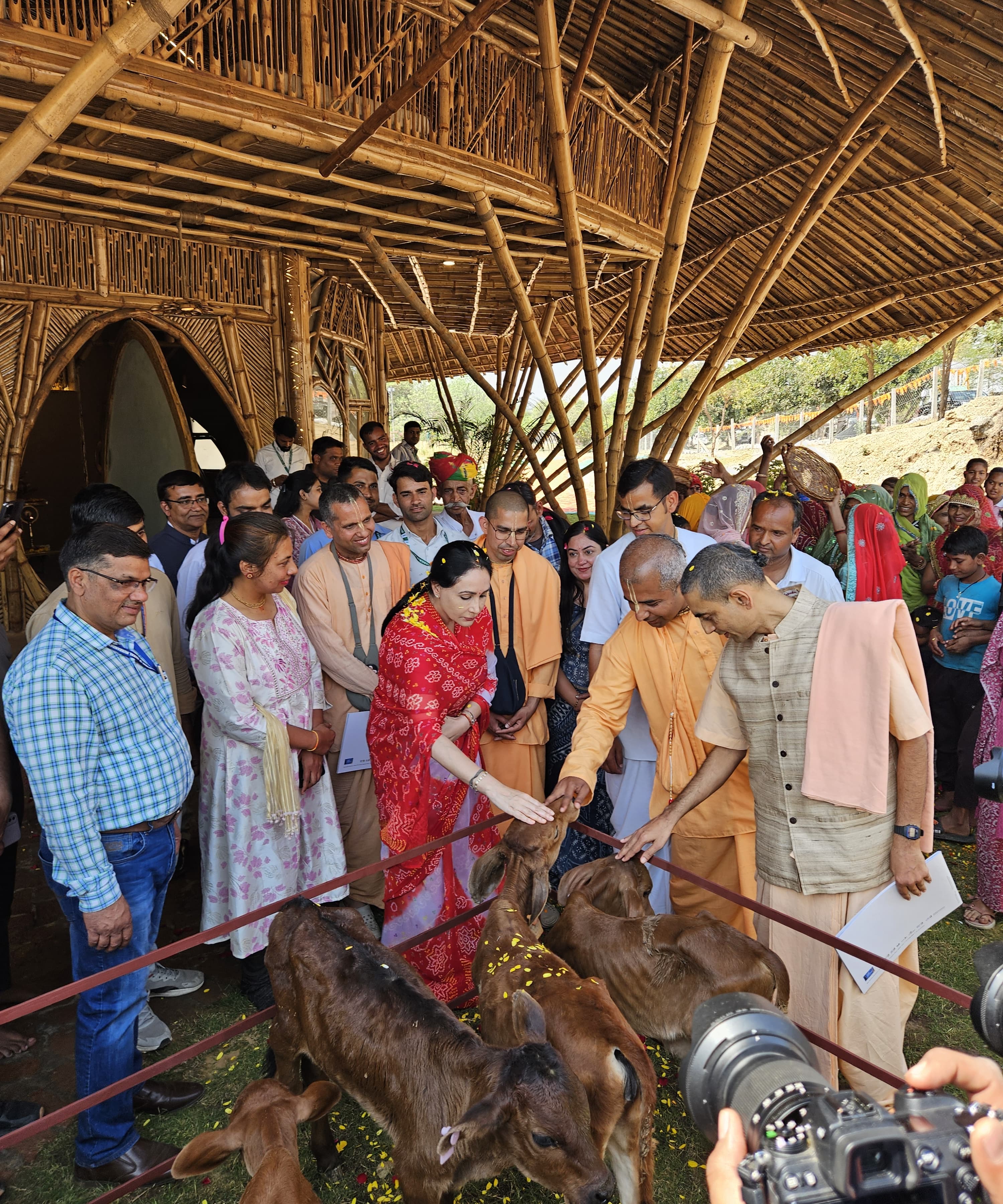 उपमुख्यमंत्री दीया कुमारी ने हिंगोनिया गौ पुनर्वास केंद्र में बैंबू  ट्रेनिंग सेंटर का किया शुभारम्भ