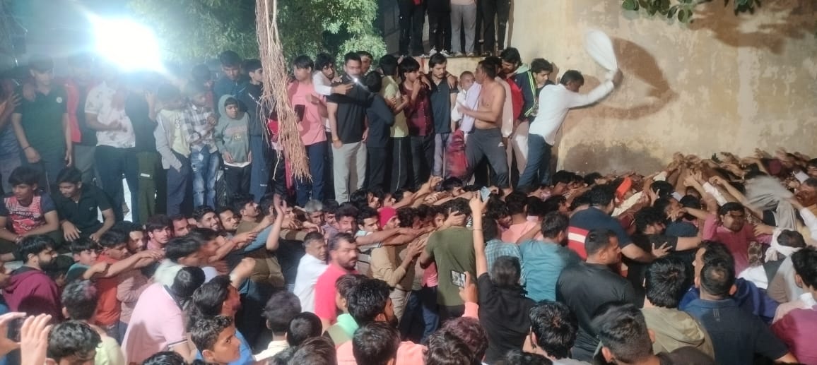 पानीपत के गांव नौल्था में ऐतिहासिक होली फाग में उमड़ा पूरा गांव पानीपत के गांव नौल्था में ऐतिहासिक होली फाग में उमड़ा पूरा गांव