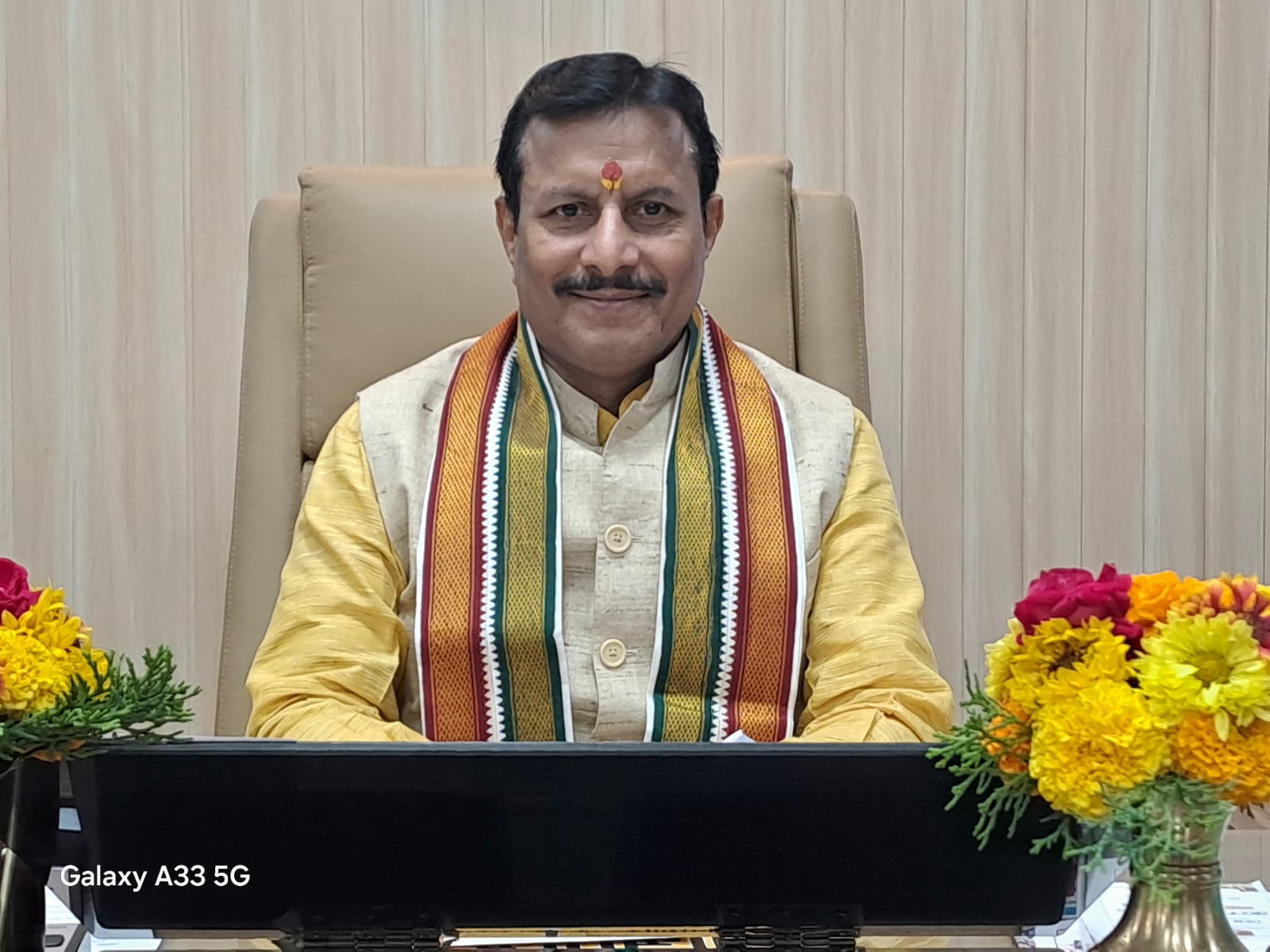 कुलपति प्रो. बिहारी लाल शर्मा कुलपति प्रो. बिहारी लाल शर्मा