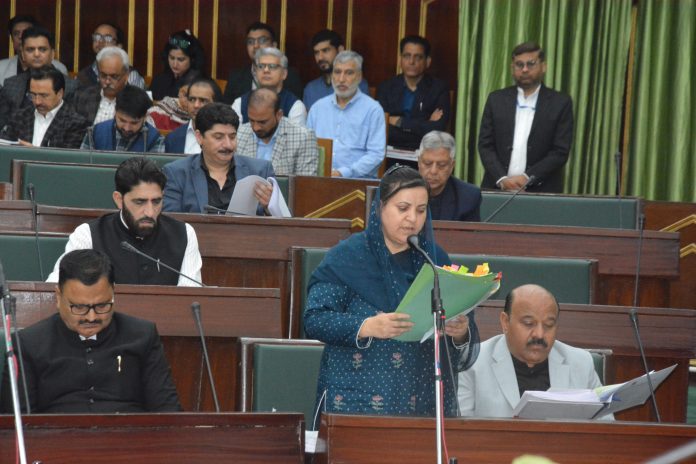 जम्मू-कश्मीर के सभी सरकारी डिग्री कॉलेजों में राष्ट्रीय शिक्षा नीति (एनईपी)-2020 को सफलतापूर्वक लागू किया है- सकीना इटू जम्मू-कश्मीर के सभी सरकारी डिग्री कॉलेजों में राष्ट्रीय शिक्षा नीति (एनईपी)-2020 को सफलतापूर्वक लागू किया है- सकीना इटू
