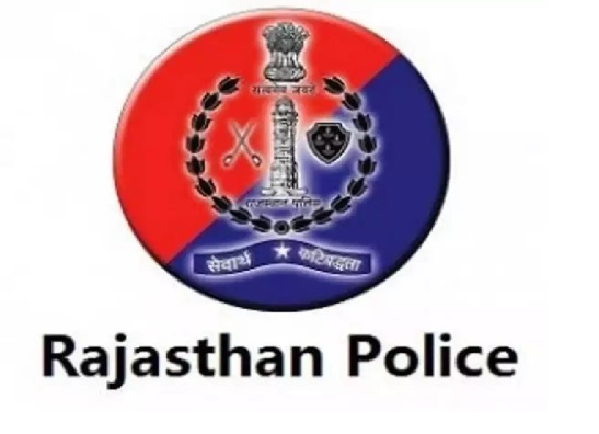 पुलिसकर्मियों की होली में भंग,कहीं मनाई होली तो कहीं बहिष्कार पुलिसकर्मियों की होली में भंग,कहीं मनाई होली तो कहीं बहिष्कार