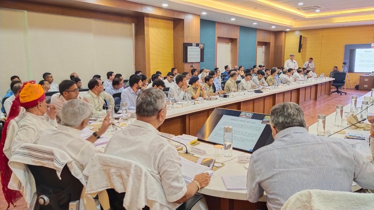 जिला विकास समन्वय एवं निगरानी समिति (दिशा) की वर्ष 2024-25 त्रैमास की संयुक्त बैठक जिला विकास समन्वय एवं निगरानी समिति (दिशा) की वर्ष 2024-25 त्रैमास की संयुक्त बैठक