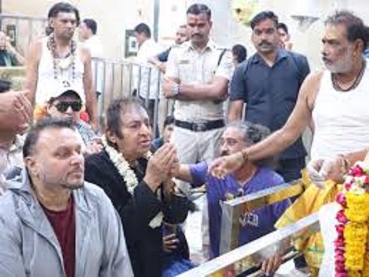 रंजीत ने किेये बाबा महाकाल के दर्शन रंजीत ने किेये बाबा महाकाल के दर्शन
