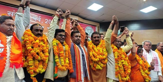 भाजपा पदाधिकारी भाजपा पदाधिकारी