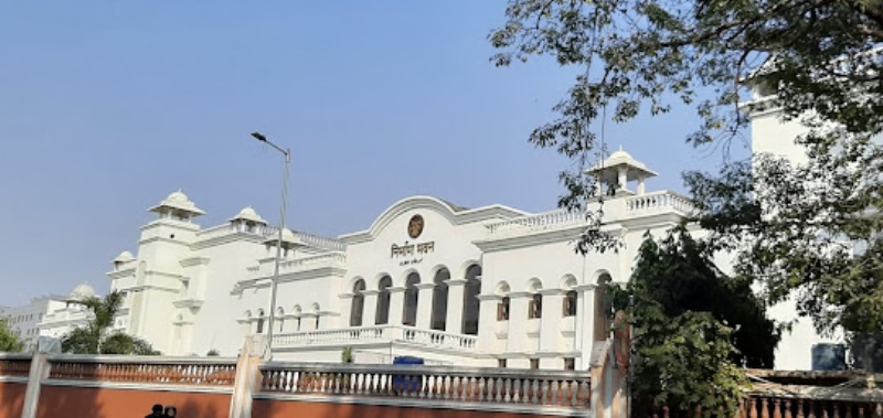 उप्र लोक निर्माण विभाग (लाेगाे) उप्र लोक निर्माण विभाग (लाेगाे)
