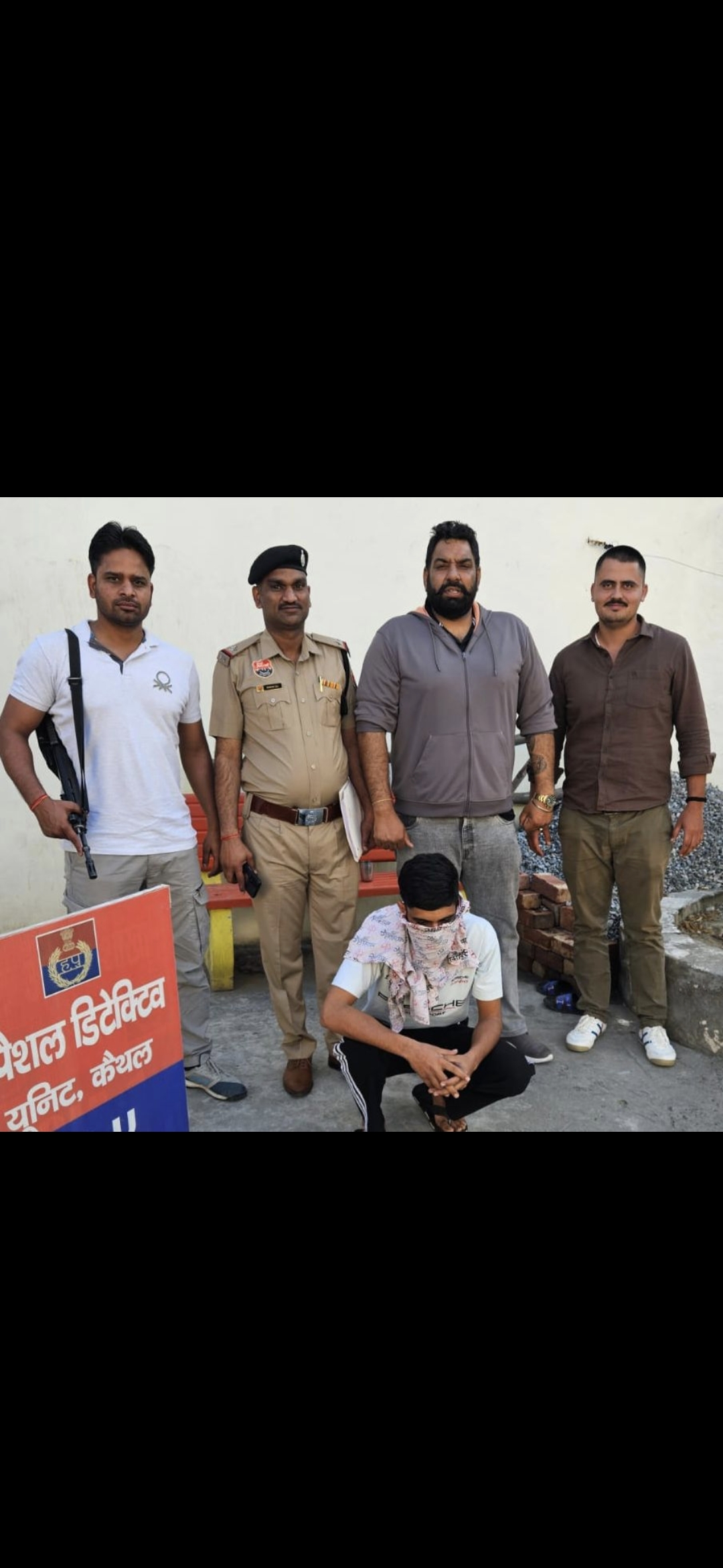 फिरौती के लिए फायरिंग करने के मामले में वांछित आरोपी स्पेशल डिटेक्टिव युनिट पुलिस की गिरफ्त में फिरौती के लिए फायरिंग करने के मामले में वांछित आरोपी स्पेशल डिटेक्टिव युनिट पुलिस की गिरफ्त में