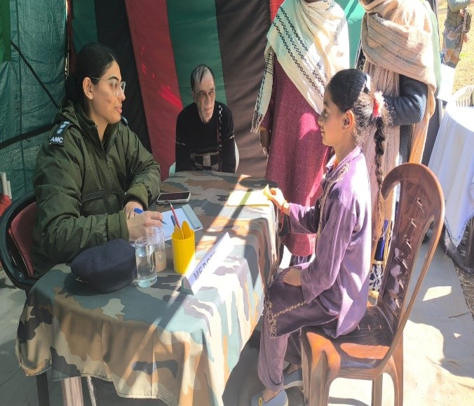 किश्तवाड़ के सुदूर गांव में चिकित्सा और पशु चिकित्सा शिविर का आयोजन किश्तवाड़ के सुदूर गांव में चिकित्सा और पशु चिकित्सा शिविर का आयोजन