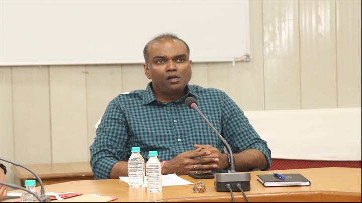 समय-सीमा पत्रों की समीक्षा बैठक आयोजित समय-सीमा पत्रों की समीक्षा बैठक आयोजित