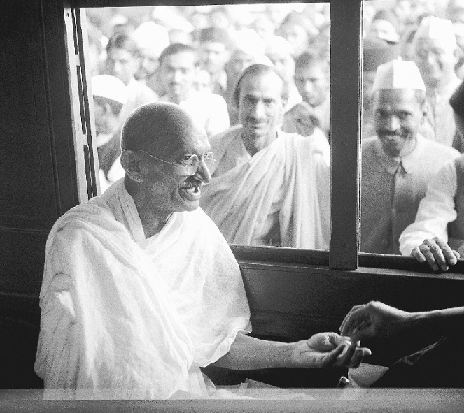 महात्मा गांधी। फोटो-फाइल महात्मा गांधी। फोटो-फाइल