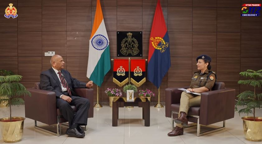 पूर्व डीजीपी ने पॉडकास्ट में साझा किया अनुभव पूर्व डीजीपी ने पॉडकास्ट में साझा किया अनुभव