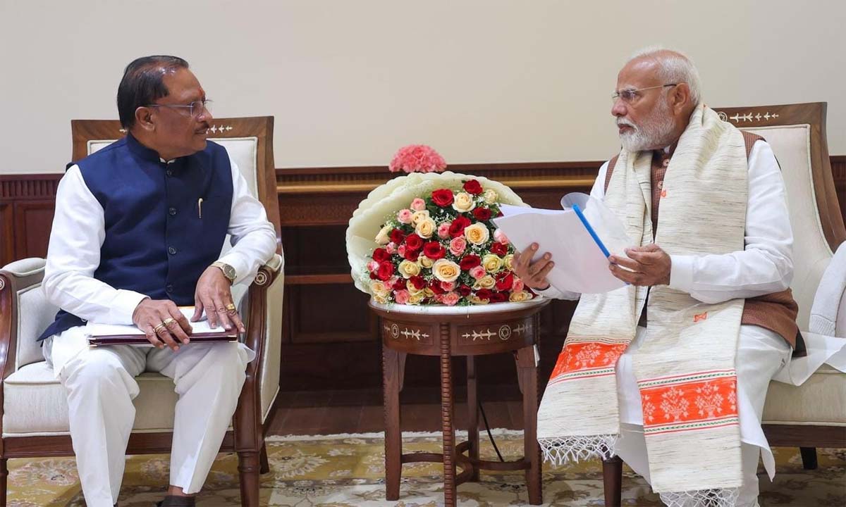 मुख्यमंत्री साय प्रधानमंत्री नरेंद्र मोदी से मुलाकात कर चर्चा करते मुख्यमंत्री साय प्रधानमंत्री नरेंद्र मोदी से मुलाकात कर चर्चा करते