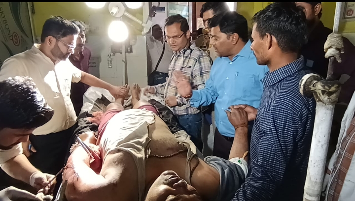 घायल मजदूर घायल मजदूर