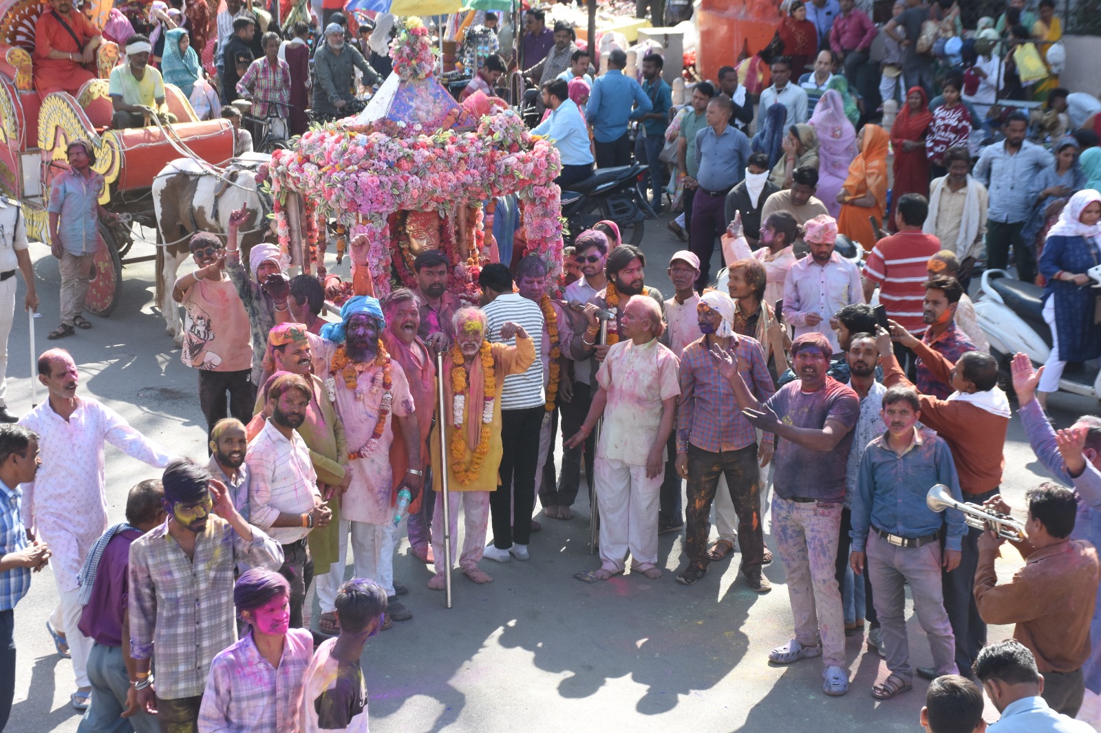 रंगपंचमी का छायाचित्र। रंगपंचमी का छायाचित्र।