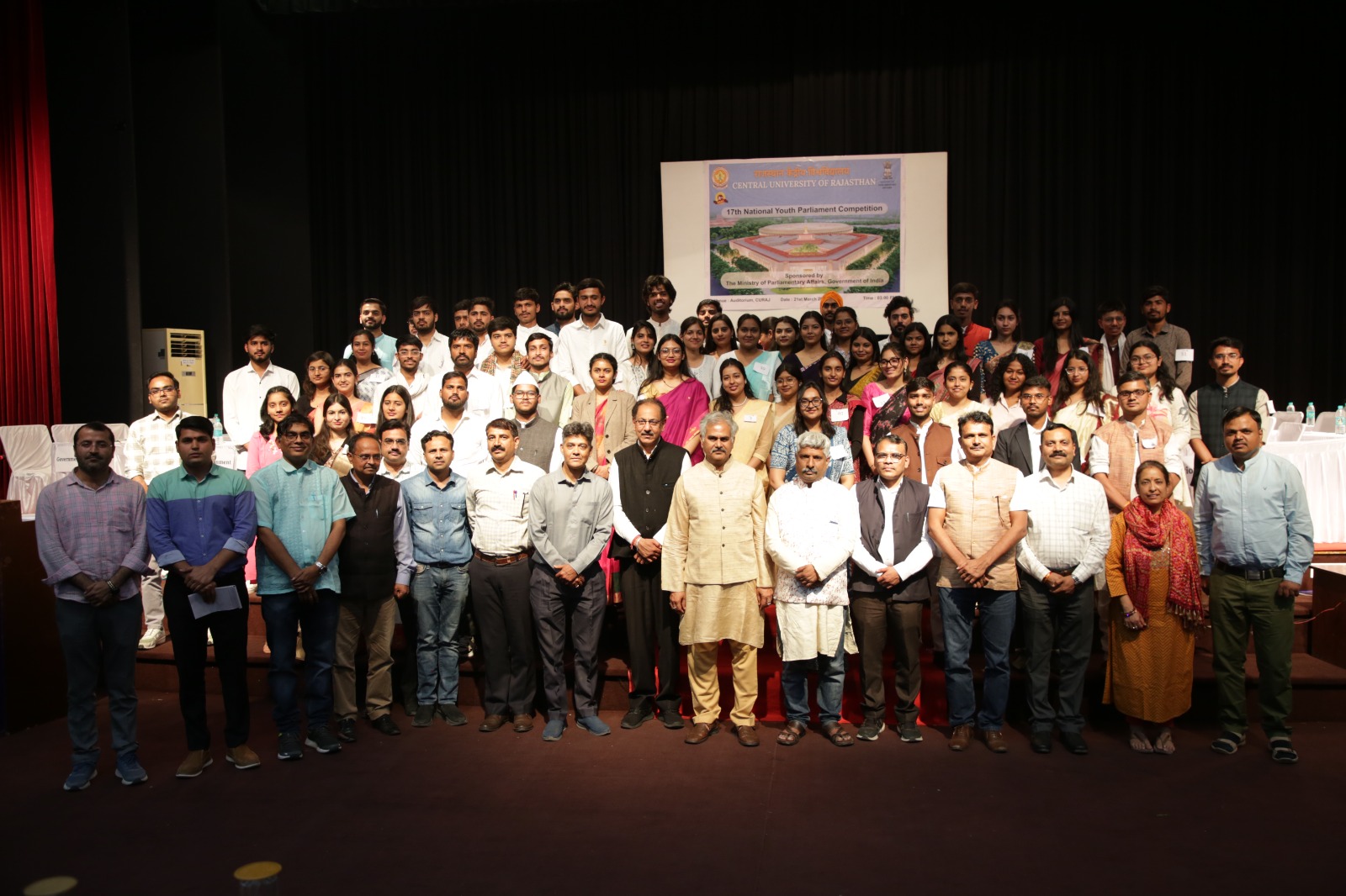 राष्ट्रीय युवा संसद विद्यार्थियों के व्यक्तित्व निर्माण में महत्वपूर्ण— प्रो भाले राव राष्ट्रीय युवा संसद विद्यार्थियों के व्यक्तित्व निर्माण में महत्वपूर्ण— प्रो भाले राव