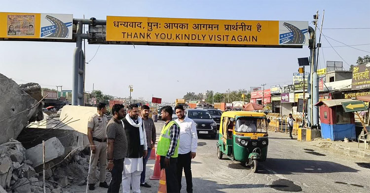 सोनीपत: सोनीपत के विधायक निखिल मदान कुंडली बॉर्डर का दौरा जायजा लेते हुए। सोनीपत: सोनीपत के विधायक निखिल मदान कुंडली बॉर्डर का दौरा जायजा लेते हुए।