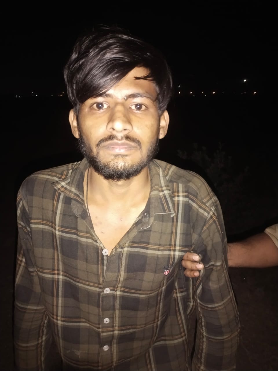 आरोपी आरोपी