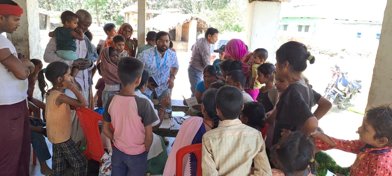 प्रभावित क्षेत्र चलाये जा रहे विशेष टीकाकरण अभियान प्रभावित क्षेत्र चलाये जा रहे विशेष टीकाकरण अभियान