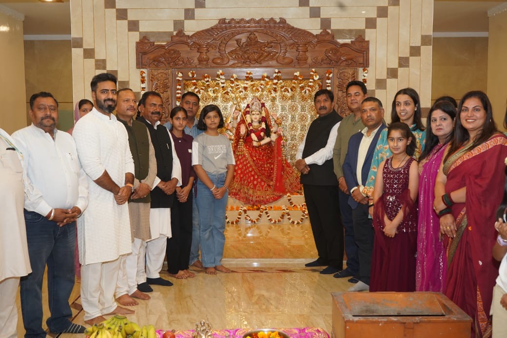 भजन संध्या। भजन संध्या।