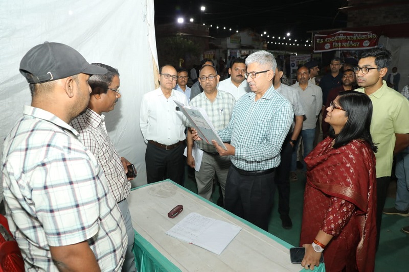 दस दिवसीय पुस्तक मेले का हुआ समापन दस दिवसीय पुस्तक मेले का हुआ समापन