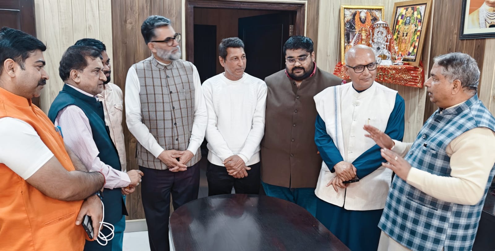 भाजपा नेताओं से किया आग्रह : मोदी सरकार की कल्याणकारी योजनाओं को मिशन मोड पर करें प्रचारित भाजपा नेताओं से किया आग्रह : मोदी सरकार की कल्याणकारी योजनाओं को मिशन मोड पर करें प्रचारित