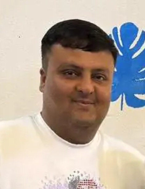इडर से पकड़ा गया फैक्ट्री मालिक आरोपी दीपक मोहनानी की पुरानी तस्वीर। इडर से पकड़ा गया फैक्ट्री मालिक आरोपी दीपक मोहनानी की पुरानी तस्वीर।