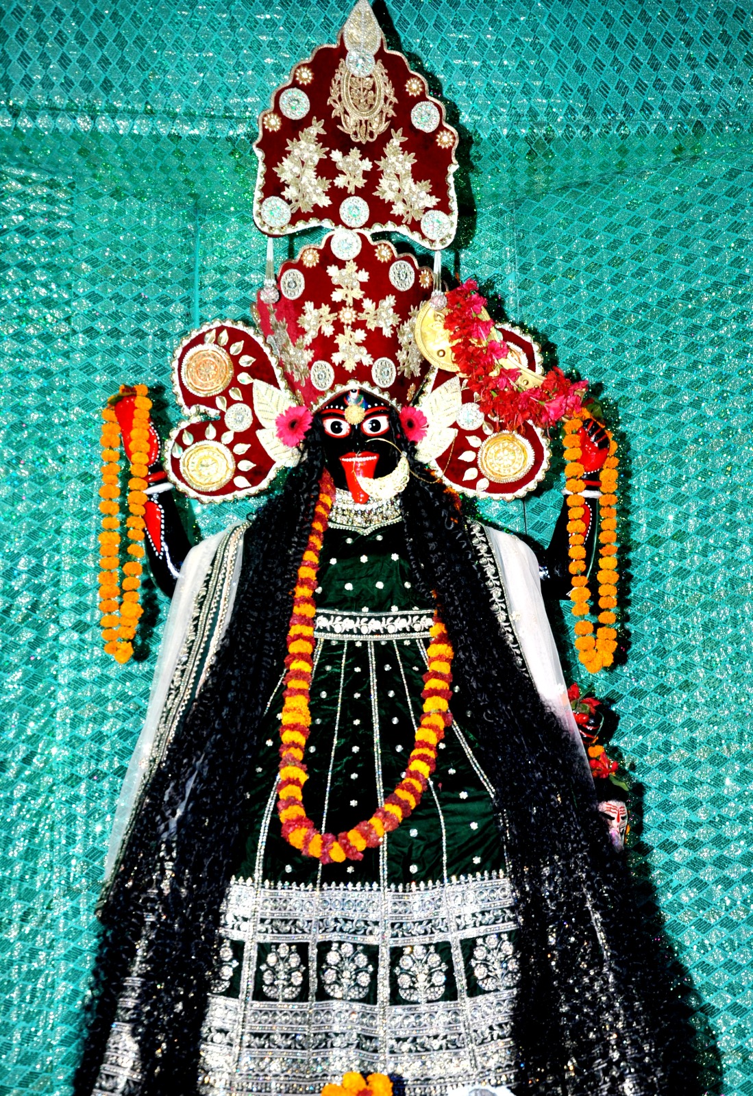 बंगाली मोहाल स्थित मां काली मंदिर की प्रतिमा बंगाली मोहाल स्थित मां काली मंदिर की प्रतिमा