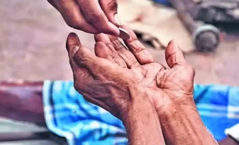 भिक्षावृत्ति (प्रतीकात्मक तस्वीर) भिक्षावृत्ति (प्रतीकात्मक तस्वीर)