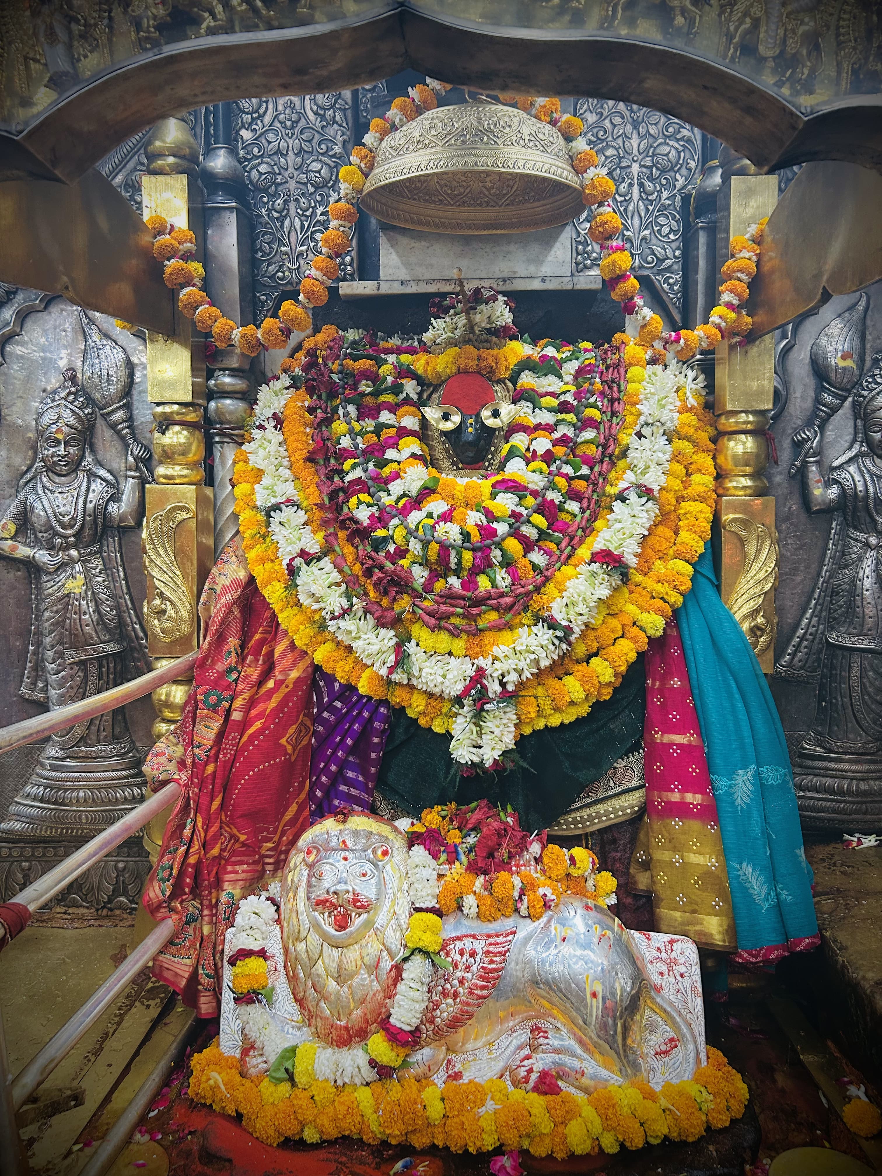 मां विंध्यवासिनी। मां विंध्यवासिनी।