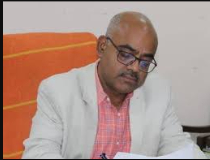 जिलाधिकारी जितेंद्र प्रताप सिंह की फ़ाइल फोटो जिलाधिकारी जितेंद्र प्रताप सिंह की फ़ाइल फोटो