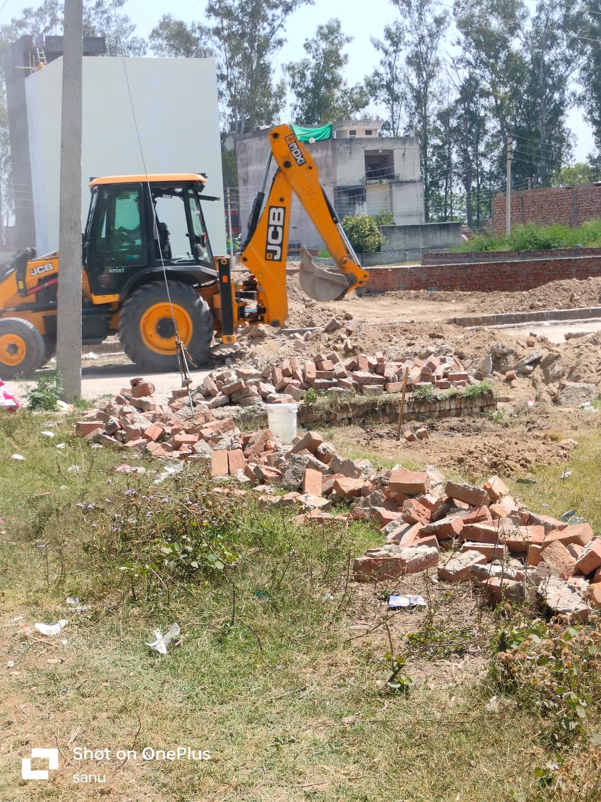 ध्वस्तीकरण की कार्रवाई ध्वस्तीकरण की कार्रवाई