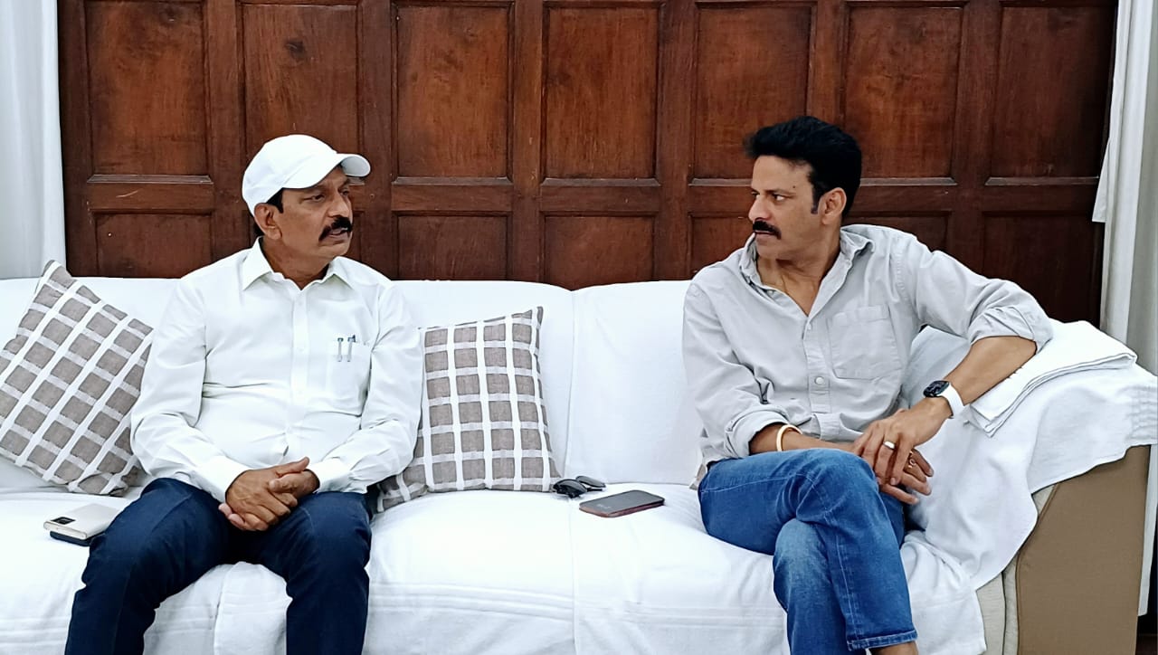मनोज वाजपेयी मनोज वाजपेयी