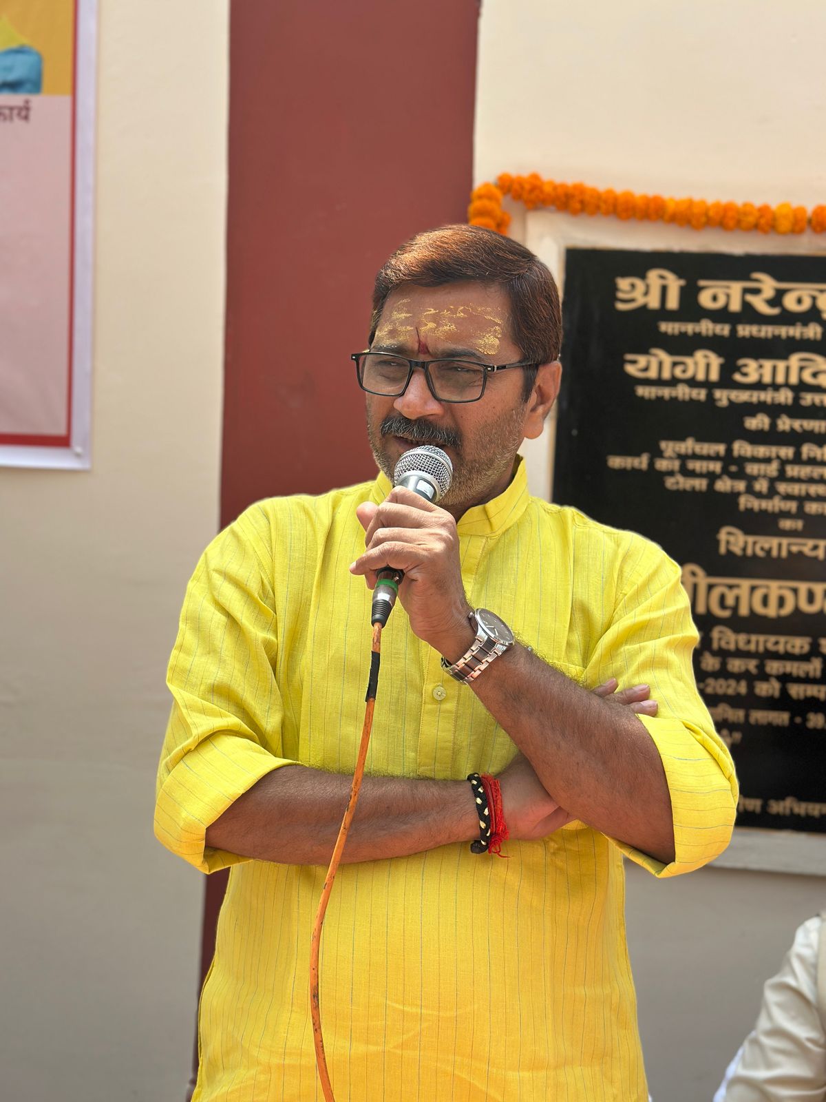 पूर्व मंत्री एवं शहर दक्षिणी के विधायक डॉ. नीलकंठ तिवारी लोकार्पण कार्यक्रम में पूर्व मंत्री एवं शहर दक्षिणी के विधायक डॉ. नीलकंठ तिवारी लोकार्पण कार्यक्रम में