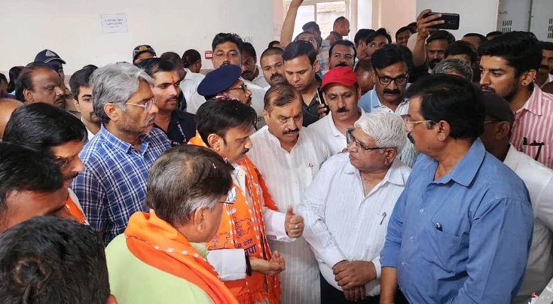उप मुख्यमंत्री राजेन्द्र शुक्ल और मंत्री विजयवर्गीय ने निर्माण कार्यों का किया निरीक्षण उप मुख्यमंत्री राजेन्द्र शुक्ल और मंत्री विजयवर्गीय ने निर्माण कार्यों का किया निरीक्षण