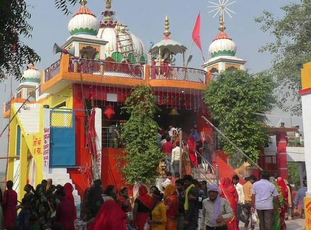 जालौन देवी माता मंदिर जालौन देवी माता मंदिर