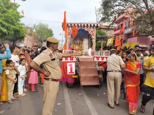 राघवेंद्र सरकार की रविवार को निकलेगी शोभायात्रा राघवेंद्र सरकार की रविवार को निकलेगी शोभायात्रा