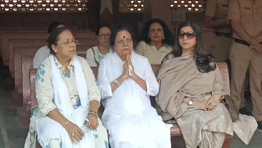 मनोज कुमार मनोज कुमार