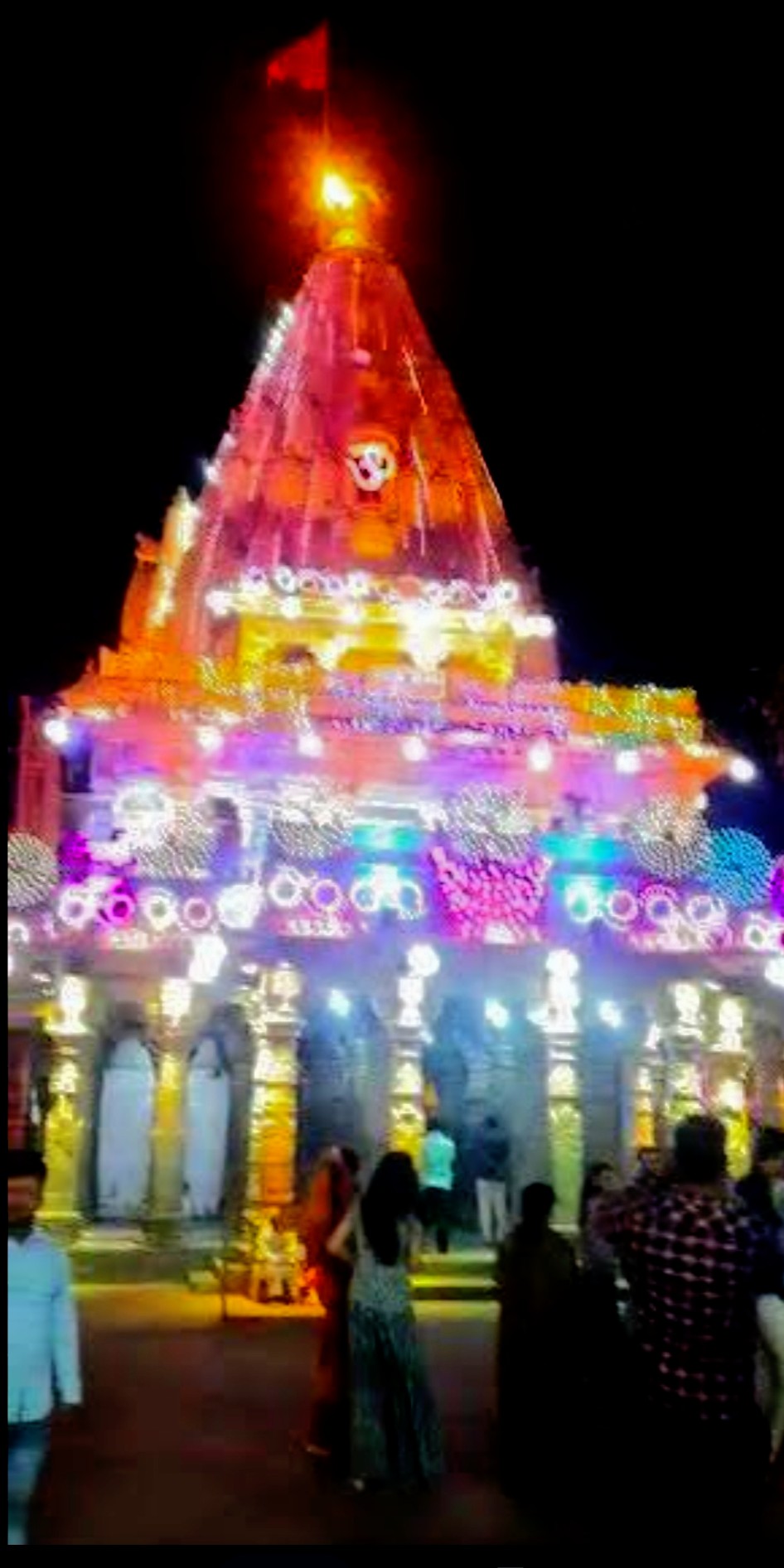 थर्मल कालोनी स्थित गीता मंदिर थर्मल कालोनी स्थित गीता मंदिर