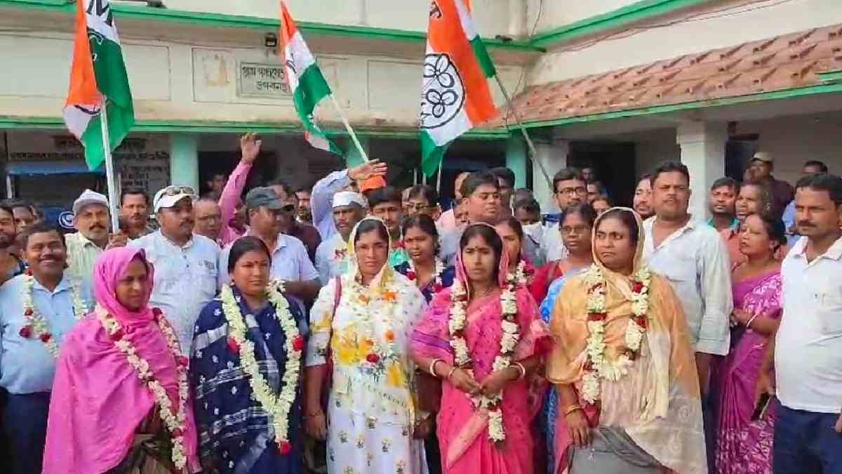 भगवानपुर ग्राम पंचायत पर तृणमूल कांग्रेस का कब्जा भगवानपुर ग्राम पंचायत पर तृणमूल कांग्रेस का कब्जा
