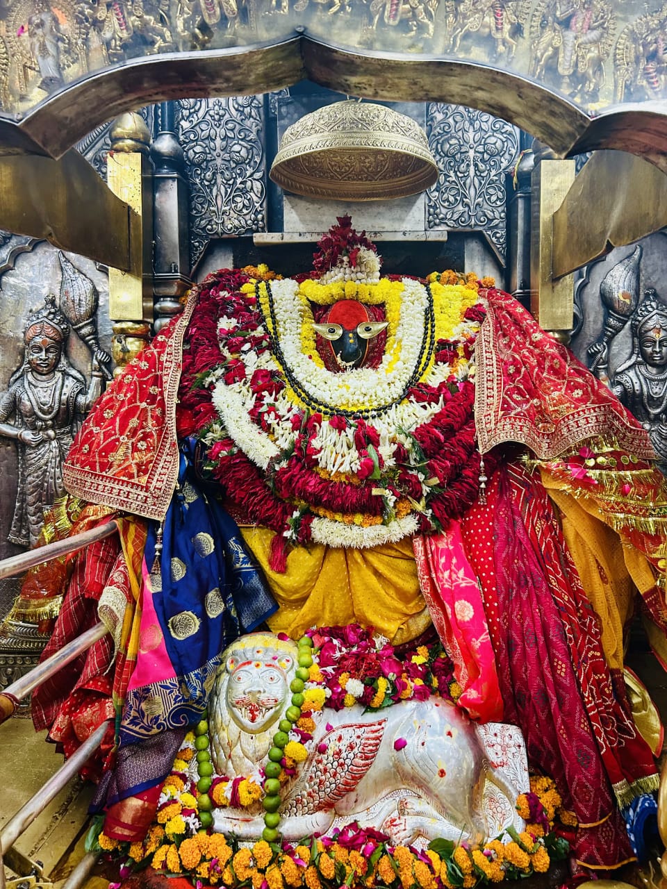 मां विंध्यवासिनी। मां विंध्यवासिनी।