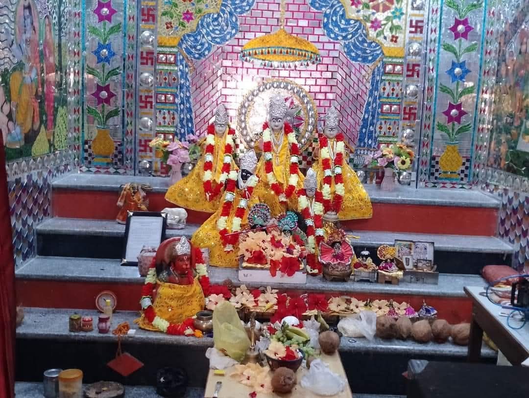 रामजानकी मंदिर अनूपपुर का राम दरबार रामजानकी मंदिर अनूपपुर का राम दरबार