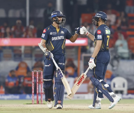 सनराइजर्स हैदराबाद की लगातार चौथी हार, गुजरात ने 7 विकेट से हराया सनराइजर्स हैदराबाद की लगातार चौथी हार, गुजरात ने 7 विकेट से हराया