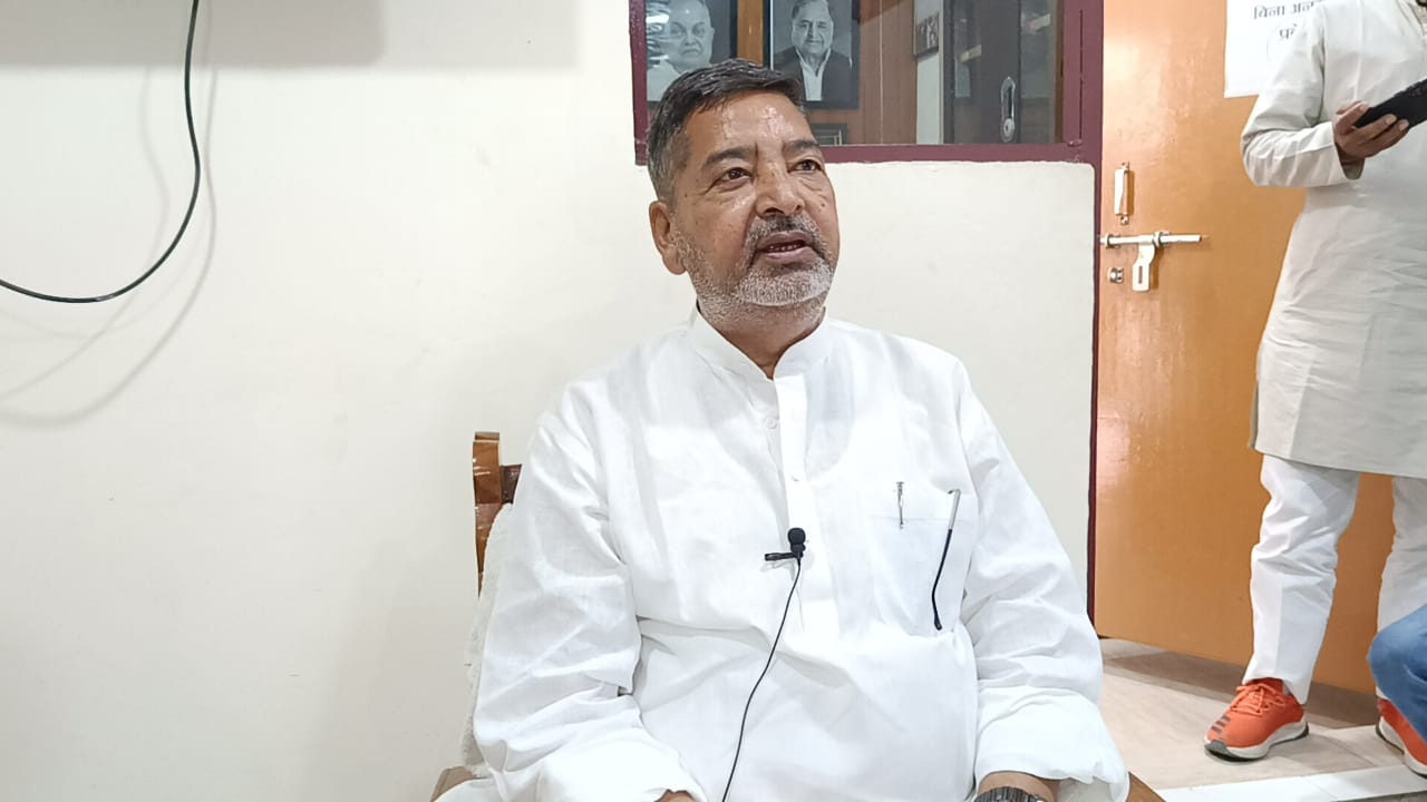 वीरेन्द्र सिंह वीरेन्द्र सिंह