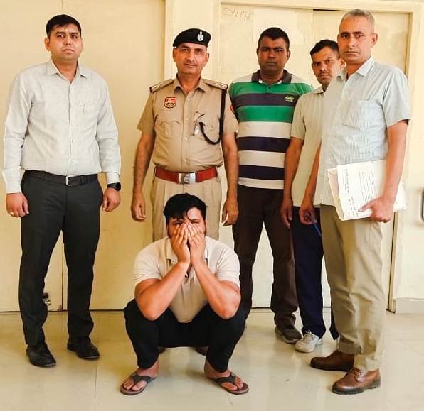 साइबर ठगी का आरोपी थाना साइबर क्राइम पुलिस की गिरफ्त में। साइबर ठगी का आरोपी थाना साइबर क्राइम पुलिस की गिरफ्त में।