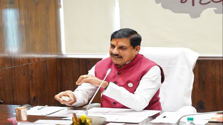 मुख्यमंत्री ने विवेकानंद नीडम आरओबी व छात्रावासों का किया वर्चुअल लोकार्पण मुख्यमंत्री ने विवेकानंद नीडम आरओबी व छात्रावासों का किया वर्चुअल लोकार्पण