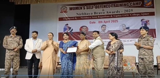 बालिकाओं में आत्मरक्षा प्रशिक्षण के हों शिक्षण संस्थाओं में नियमित आयोजन—अनिता भदेल बालिकाओं में आत्मरक्षा प्रशिक्षण के हों शिक्षण संस्थाओं में नियमित आयोजन—अनिता भदेल