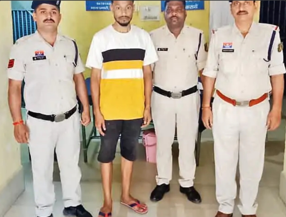 सूरजपुर पुलिस की कार्रवाई। सूरजपुर पुलिस की कार्रवाई।